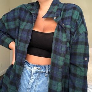 Men’s oversized plaid flannel